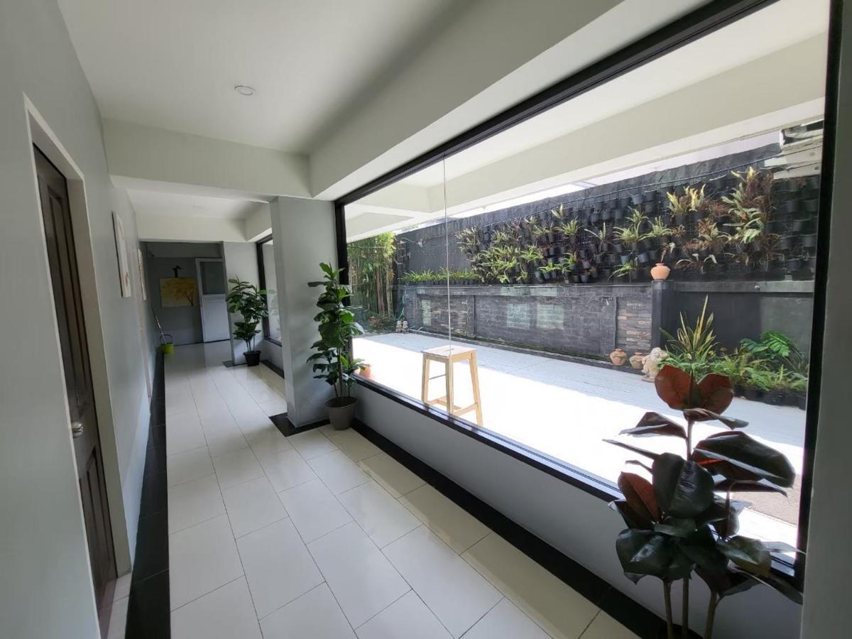 Roomquest Don Mueang Airport מלון 3*