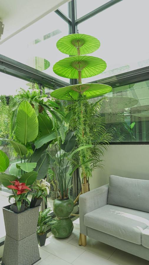 Roomquest Don Mueang Airport מלון 3*