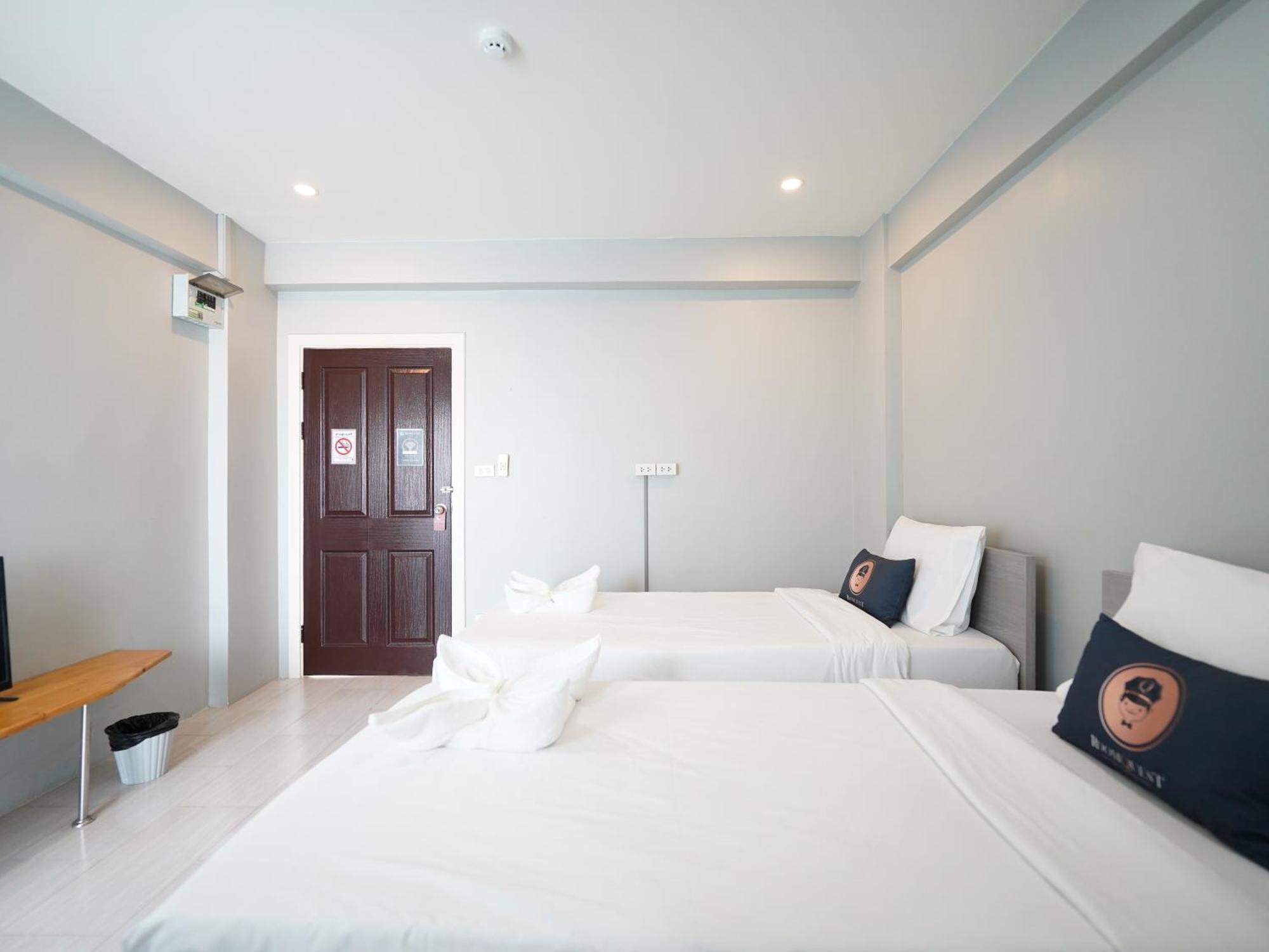 Roomquest Don Mueang Airport בנגקוק